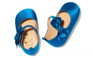 scarpe primi mesi per bambina in raso azzurro christian louboutin