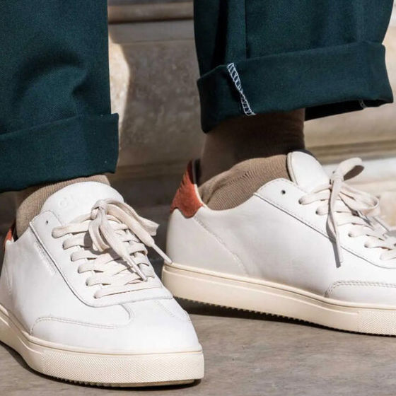 Come indossare le sneakers