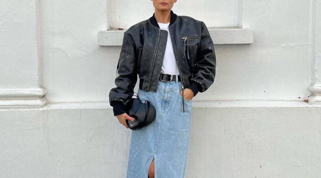 Come indossare la gonna midi in denim