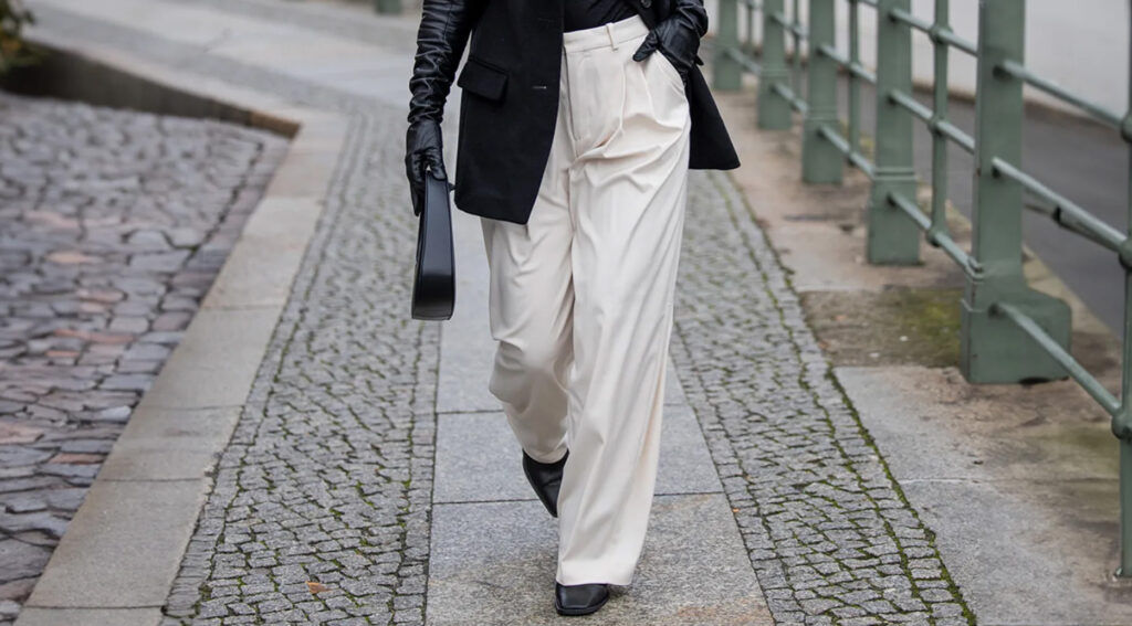 Pantaloni a palazzo
