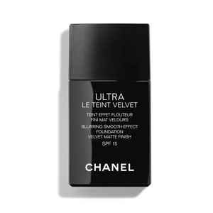 Chanel Ultra Le Teint Velvet Fondotinta