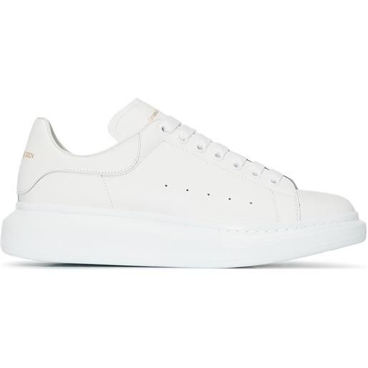 Alexander McQueen sneakers con suola oversize - bianco