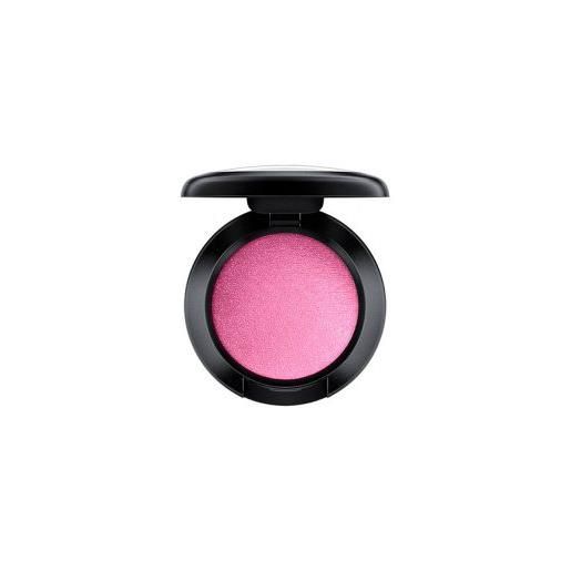 MAC eyeshadow frost ombretto, cherry-topped