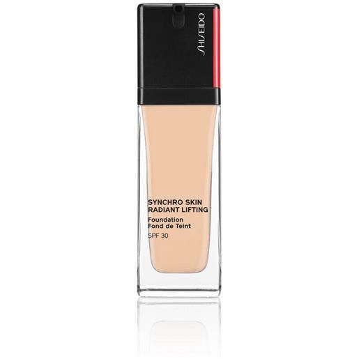 Shiseido synchro skin radiant lifting foundation, 220 linen, 30ml