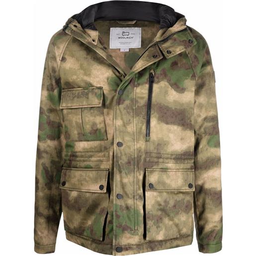 Woolrich giacca con stampa camouflage - verde