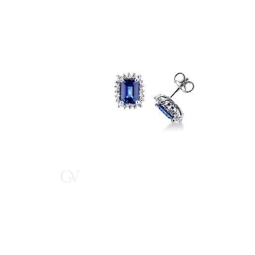 Gioielli di Valenza orecchini a lobo in oro bianco 18k con zaffiro blu e diamanti