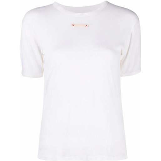Maison Margiela t-shirt con applicazione distintivo - bianco