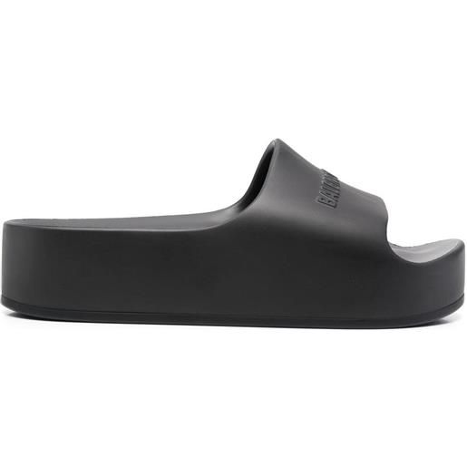 Balenciaga sandali slides chunky con logo goffrato - nero