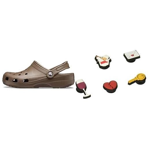 Crocs classic, zoccoli unisex - adulto, marrone (chocolate), 36/37 eu + shoe charm 5-pack, decorazione di scarpe, night in