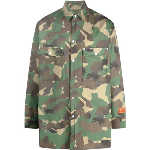 Heron Preston giacca-camicia con stampa camouflage - verde