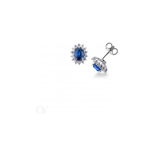Gioielli di Valenza orecchini in oro bianco 18k con zaffiro blu e contorno in diamanti