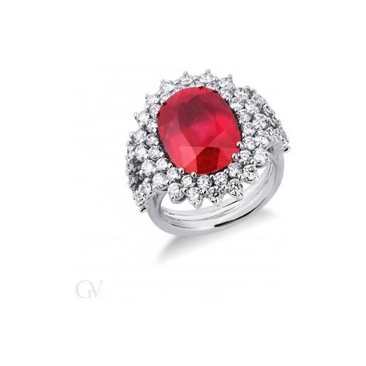 Gioielli di Valenza anello modello a contorno in oro bianco 18k diamanti e rubino. 