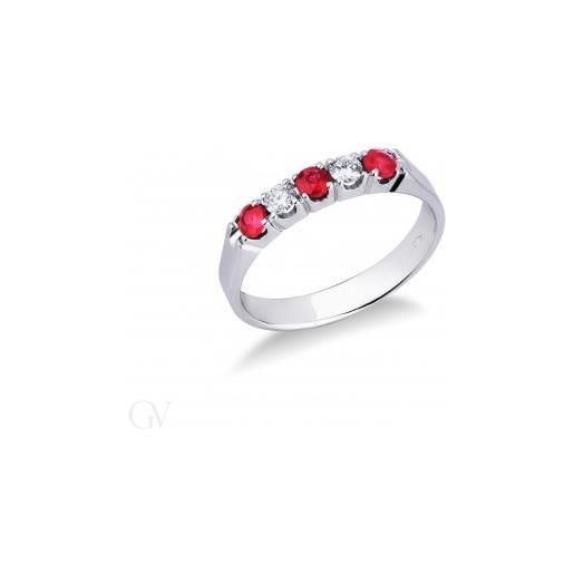 Gioielli di Valenza anello veretta tornita a 5 pietre in oro bianco 18k con diamanti e rubini