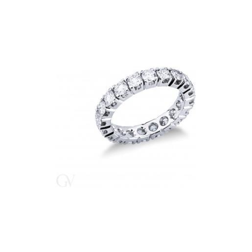 Gioielli di Valenza anello eternity a griffe in oro bianco 18k con diamanti da 0,12 ct