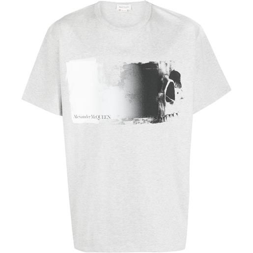 Alexander McQueen t-shirt girocollo con stampa grafica - grigio