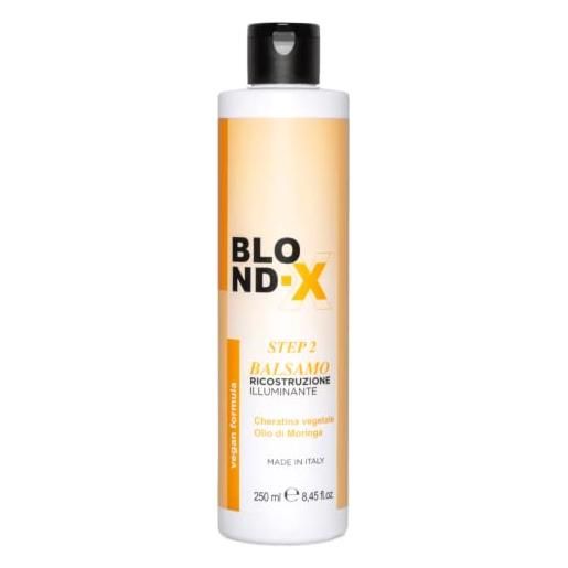 Capello Point blond-x, balsamo capelli illuminante con cheratina vegetale e olio di moringa, idrata e illumina i capelli biondi, formato da 250 ml