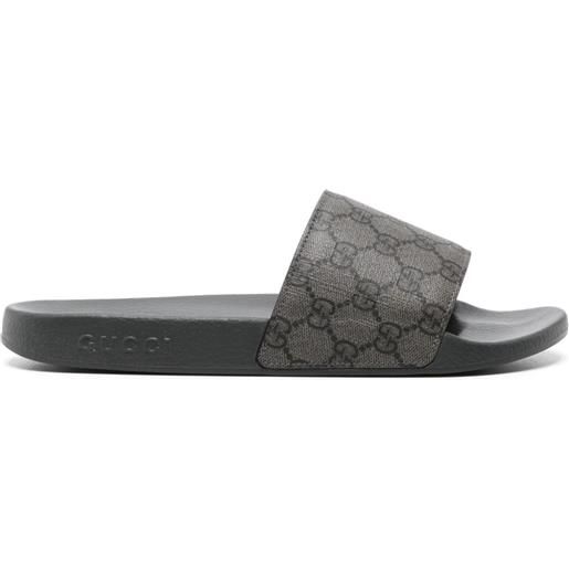 Gucci sandali slides con monogramma gg - grigio