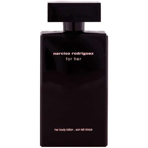 Narciso Rodriguez for her latte corpo
