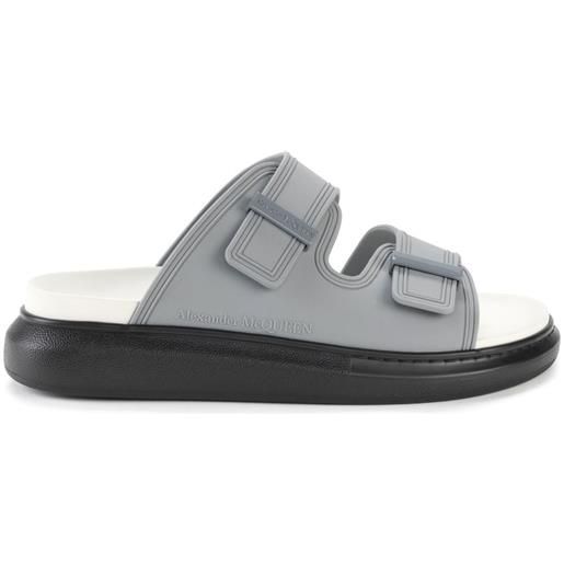 Alexander McQueen sandali slides hybrid con fibbia doppia - grigio