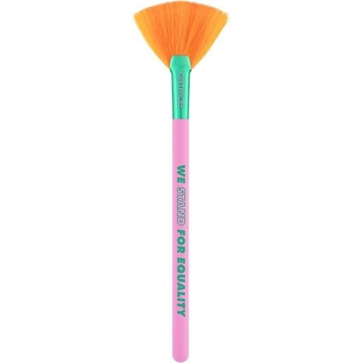 Catrice accessori brushes c01 we stand for equality. Highlighter brush