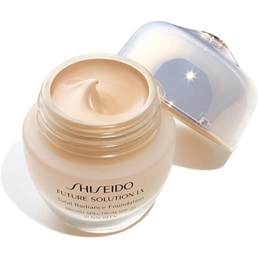 Shiseido future solution lx total radiance foundation future solut. Lx t/rad. R4