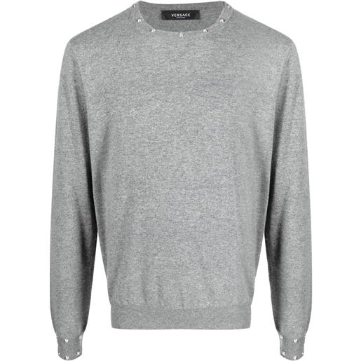 Versace maglione girocollo con borchie - grigio