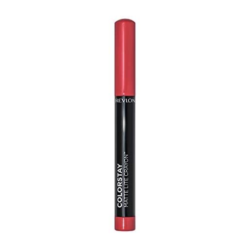 Revlon color. Stay matte lite crayon rossetto con temperino incorporato, a prova di sbavature, resistente all'acqua e non secca le labbra, 008 she's fly