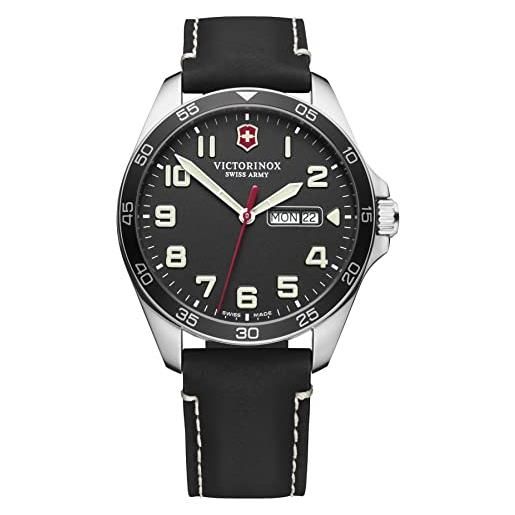 Victorinox field watch orologio da uomo analogico al quarzo con cinturino in pelle v241846, cinturino nero, nero, cinghia