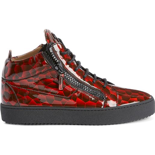 Giuseppe Zanotti kriss