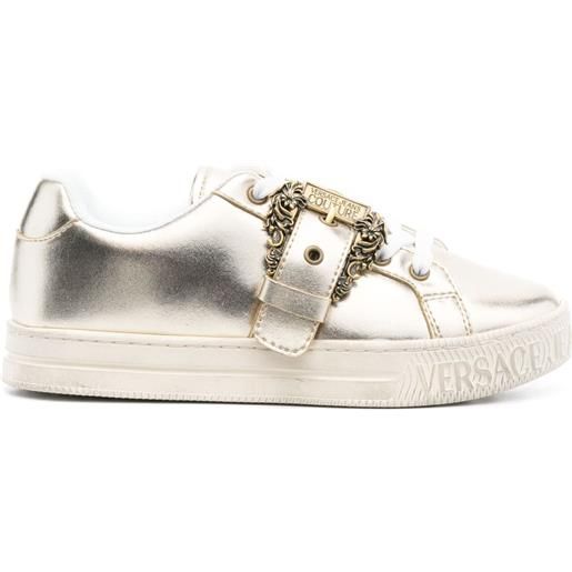 Versace Jeans Couture sneakers con fibbia - oro