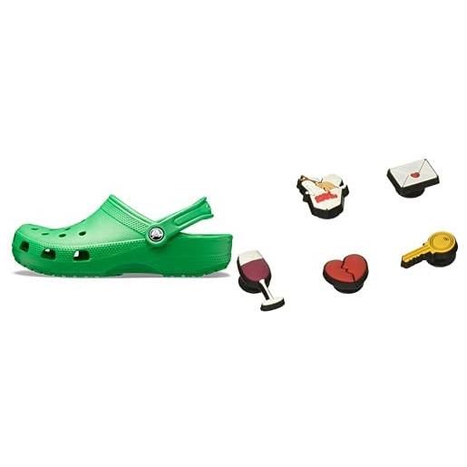 Crocs classic clogs (best sellers), zoccoli unisex-adulto, grass green, 50/51 eu + shoe charm 5-pack, decorazione di scarpe, night in