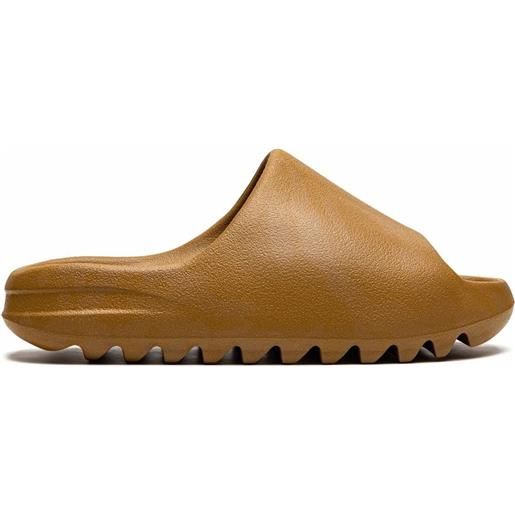 adidas Yeezy sandali slides yeezy ochre - marrone