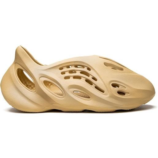 adidas Yeezy sneakers yeezy foam runner desert sand - toni neutri