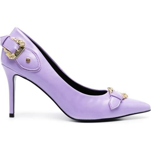 Versace Jeans Couture pumps con fibbia barocca - viola