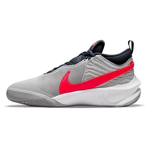 Nike team hustle d 10, scarpe da tennis unisex - bambini, nero/argento metallizzato-volt-bianco, 31 eu
