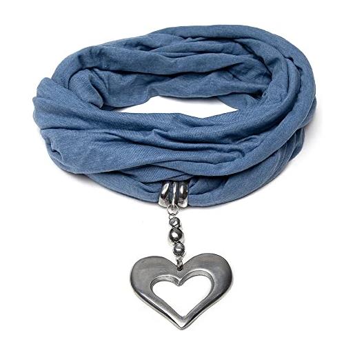 Vestopazzo sciarpa gioiello in tessuto jersey bluette con pendente cuore grande traforato realizzata a mano in alluminio 100% riciclato. Nickel tested al18054