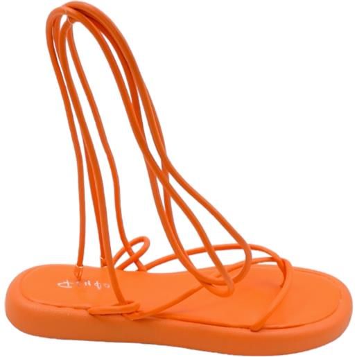 Malu Shoes sandali donna arancione con platform con fasce sottili incrociate e lacci alla schiava al polpaccio moda