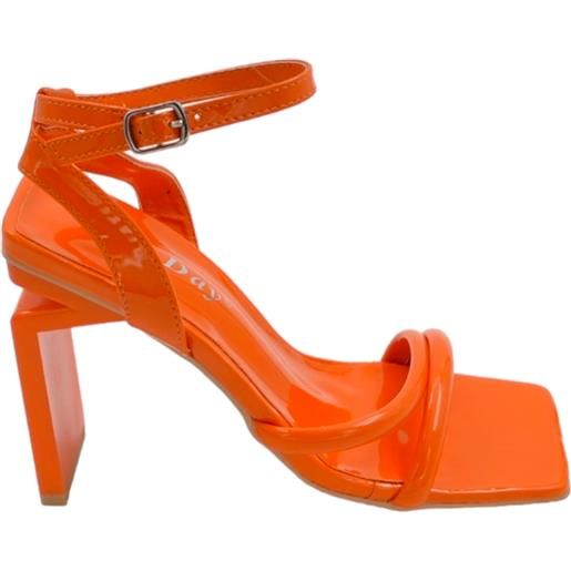 Malu Shoes sandali tacco donna in ecopelle lucida arancione con fascette sottili tacco doppio asimmetrico 10cm chiusura zip