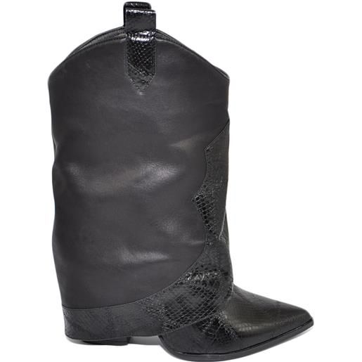 Malu Shoes stivale tronchetto donna a punta nero con tacco targo e risvoltone shark in tinta stampa animalier pitonata moda trend