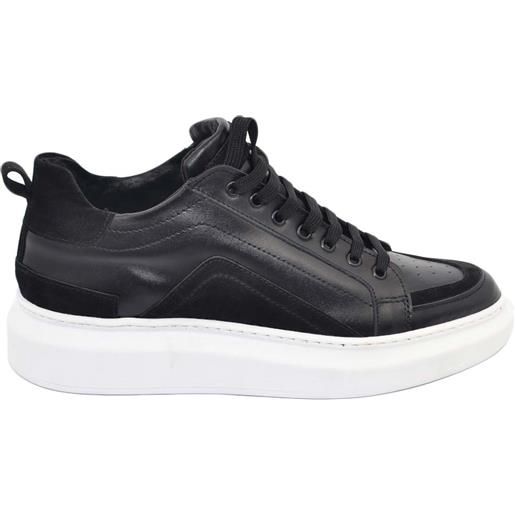 Malu Shoes sneakers bassa uomo in vera pelle nera e riporti nero camoscio a contrasto fondo vale bianco moda business man comfort