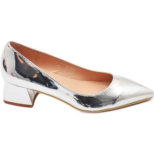 Malu Shoes decollete' donna basso a punta in vernice lucido argento con tacco quadrato 4 cm linea basic
