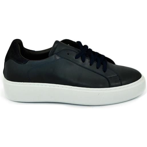 Malu Shoes sneakers uomo basic in vera pelle blu con talloncino camoscio e lacci in tinta comfort casual made in italy moda