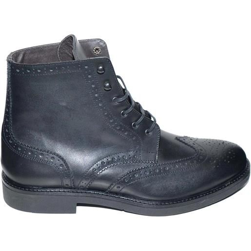 Malu Shoes anfibio vintage in vera pelle nero spazzolato con cucitura in punta fondo gomma lacci in tinta chiusura handmade