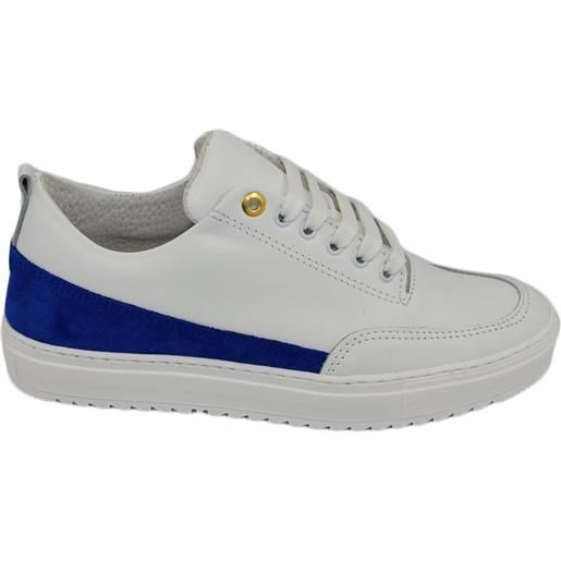 Malu Shoes scarpe sneakers bassa uomo vera pelle bianco con occhiello oro liscia basic fondo zigrinato fascia blu made in italy