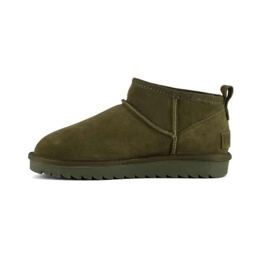 Colors Of California short winter boot in suede