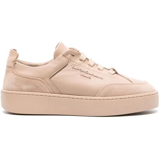 Emporio Armani sneakers con logo goffrato - toni neutri