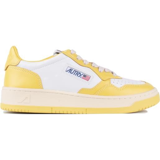 Autry sneakers in pelle bicolore giallo e bianco