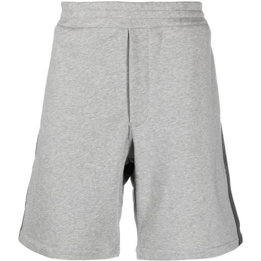 Alexander McQueen shorts sportivi con stampa - grigio