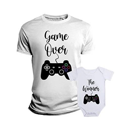 Overthetee coppia t-shirt e body neonato divertente padre figlio gamer game over winner idea regalo maglietta papà