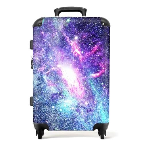 NoBoringSuitcases.com® valigia grande - cielo stellato - lucchetto a combinazione tsa - trolley rigido 4 ruote - 90 litri - valigia da viaggio - 66 cm